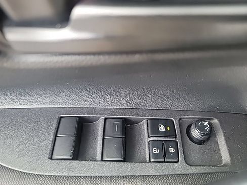 Used 2024 Toyota Corolla LE FWD image 10