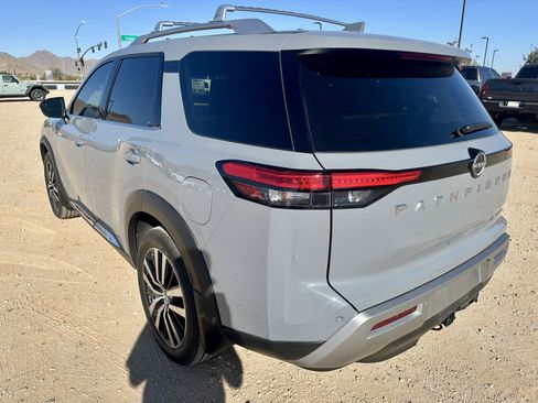 Used 2025 Nissan Pathfinder Platinum w/ Cargo Package FWD image 3