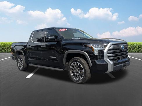 Used 2024 Toyota Tundra Limited AWD/4WD image 2