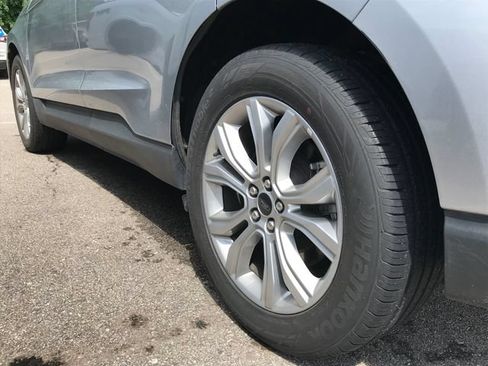 Used 2024 Ford Edge Titanium AWD/4WD image 15