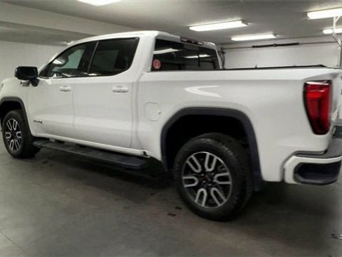 Certified 2019 GMC Sierra 1500 AT4 w/ AT4 Premium Package image 6