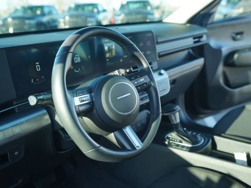 Used 2024 Hyundai Kona SEL image 27