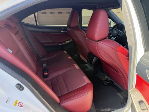 Used 2018 Lexus IS 300 F Sport RWD image 21