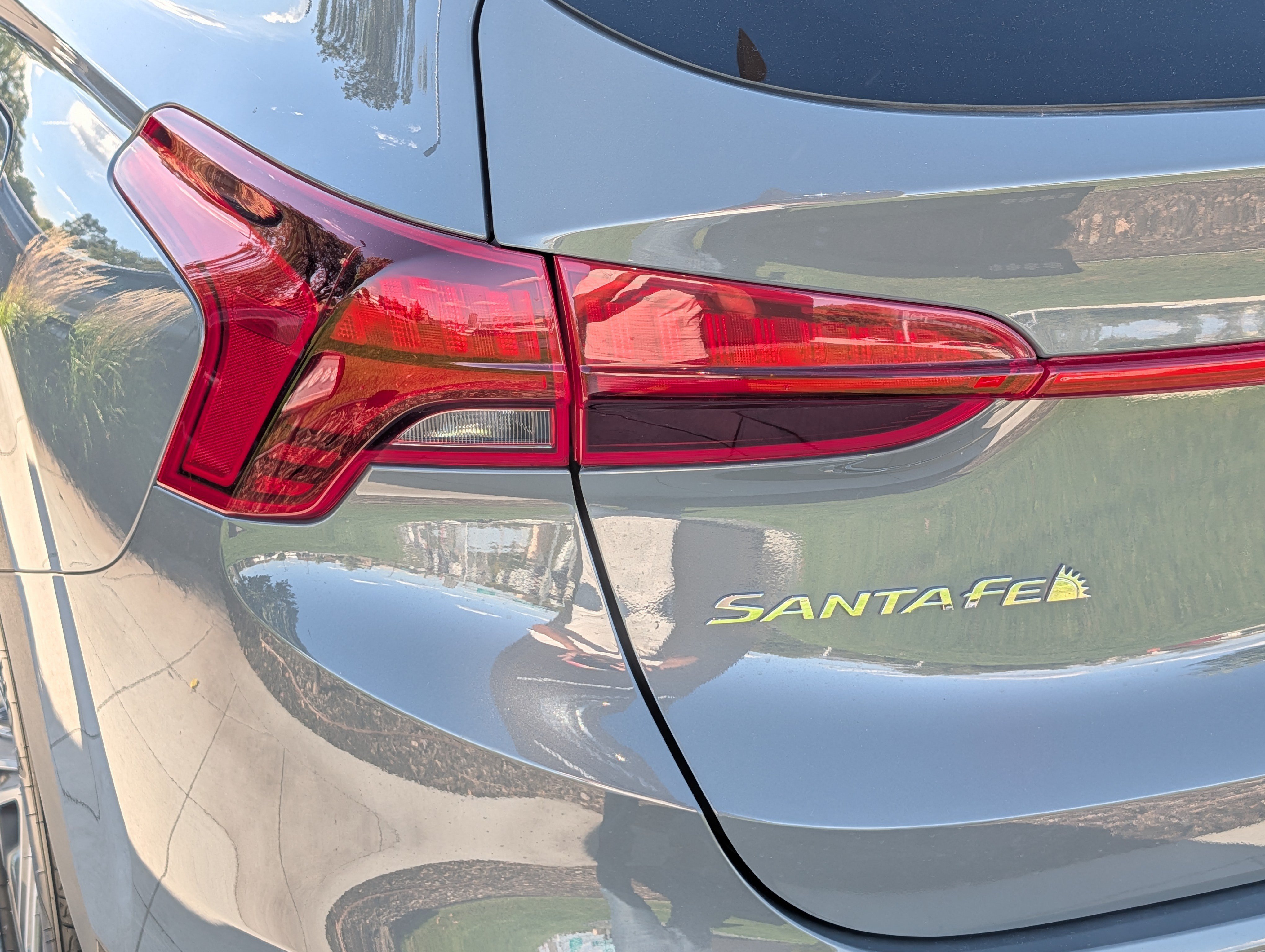 Certified 2023 Hyundai Santa Fe SEL AWD/4WD image 17