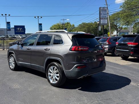 Used 2014 Jeep Cherokee Limited AWD/4WD image 3