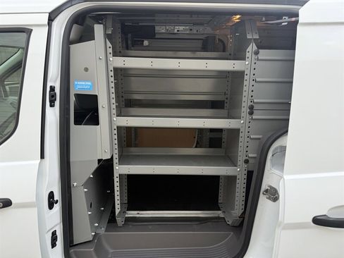 Used 2022 Ford Transit Connect XL image 17