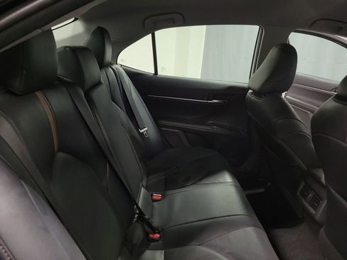 Used 2020 Toyota Camry XLE w/ Carpet Mat Package FWD image 21