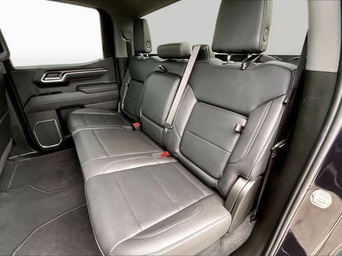 Used 2026 GMC Sierra 1500 SLT RWD image 20