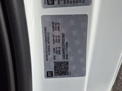 New 2026 GMC Sierra 3500 Pro w/ Convenience Package RWD image 32