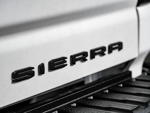 Used 2024 GMC Sierra 3500 Denali Ultimate AWD/4WD image 48