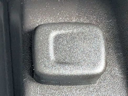 Used 2014 Chevrolet Impala LTZ FWD image 21