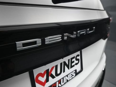 Used 2026 GMC Acadia Denali w/ Super Cruise Package AWD/4WD image 10