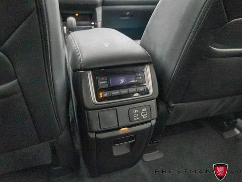 Used 2024 Subaru Ascent Limited image 36