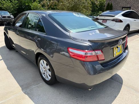 Used 2007 Toyota Camry SE FWD image 7