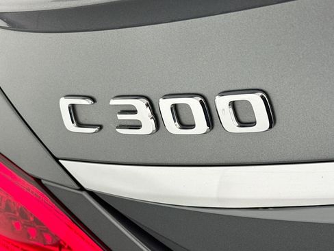 Used 2019 Mercedes-Benz C 300 Sedan image 9