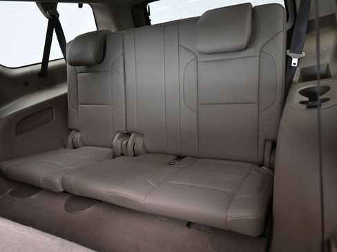 Used 2019 GMC Yukon XL SLT w/ Premium Edition RWD image 36