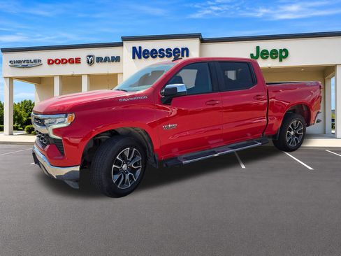 Used 2024 Chevrolet Silverado 1500 LT w/ Texas Edition Plus AWD/4WD image 3