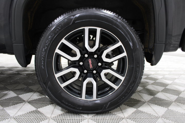 Used 2023 GMC Sierra 1500 AT4 w/ AT4 Preferred Package AWD/4WD image 49