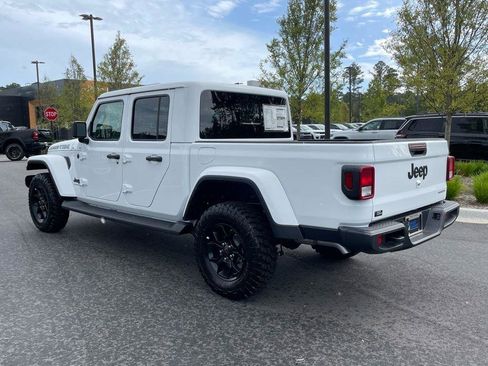 New 2025 Jeep Gladiator High Tide image 34