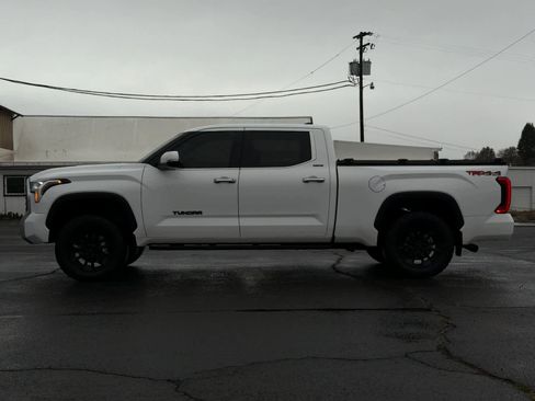 Used 2022 Toyota Tundra Limited image 5