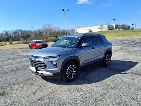 Used 2025 Chevrolet TrailBlazer LT image 31
