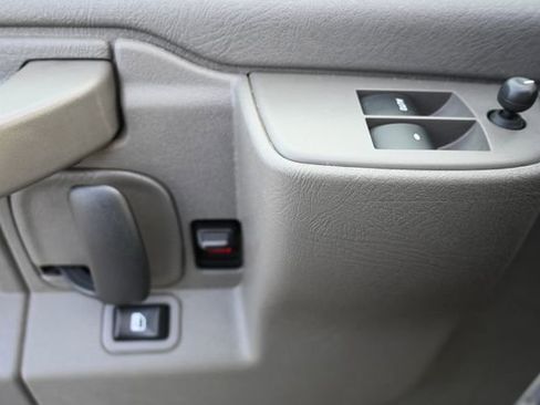 Used 2024 Chevrolet Express 2500 w/ Driver Convenience Package image 11