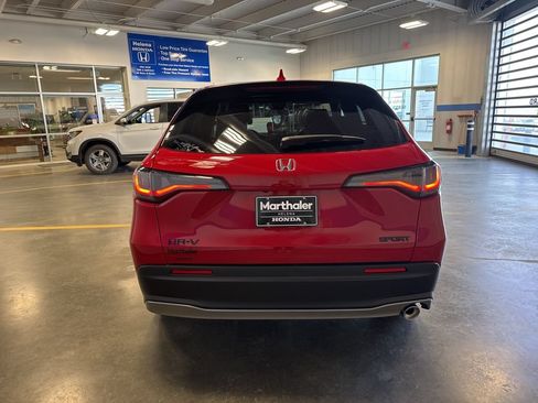 Used 2026 Honda HR-V Sport image 7