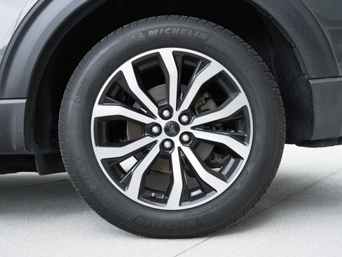 Used 2020 Ford Explorer ST w/ Premium Technology Package AWD/4WD image 14