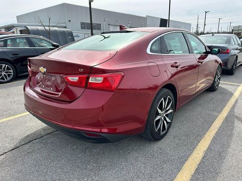 Used 2018 Chevrolet Malibu LT w/ Leather Package image 15
