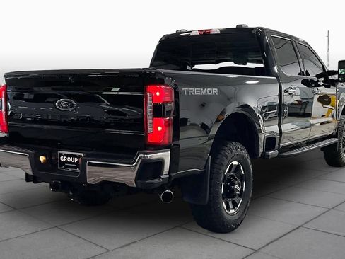 Used 2025 Ford F250 Lariat w/ Lariat Ultimate Package AWD/4WD image 13