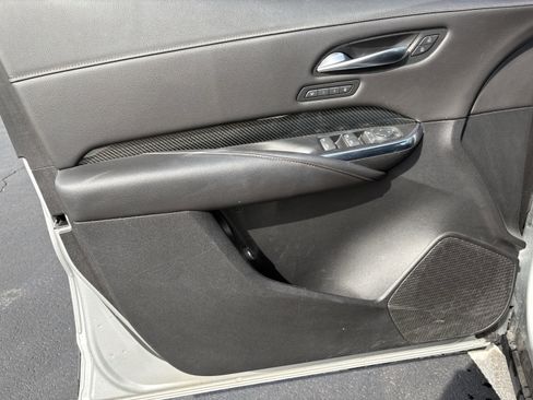 Used 2021 Cadillac XT4 Sport image 3