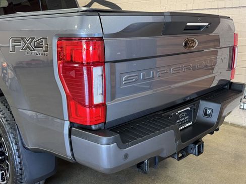 Used 2022 Ford F350 Lariat w/ Black Appearance Package AWD/4WD image 14