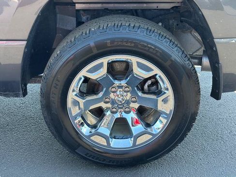 Used 2022 RAM 1500 Big Horn AWD/4WD image 7