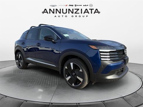 New 2026 Nissan Kicks SR w/ Cold Weather Package image 7