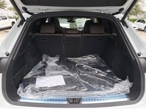 New 2025 Audi Q5 2.0T Premium Plus image 31