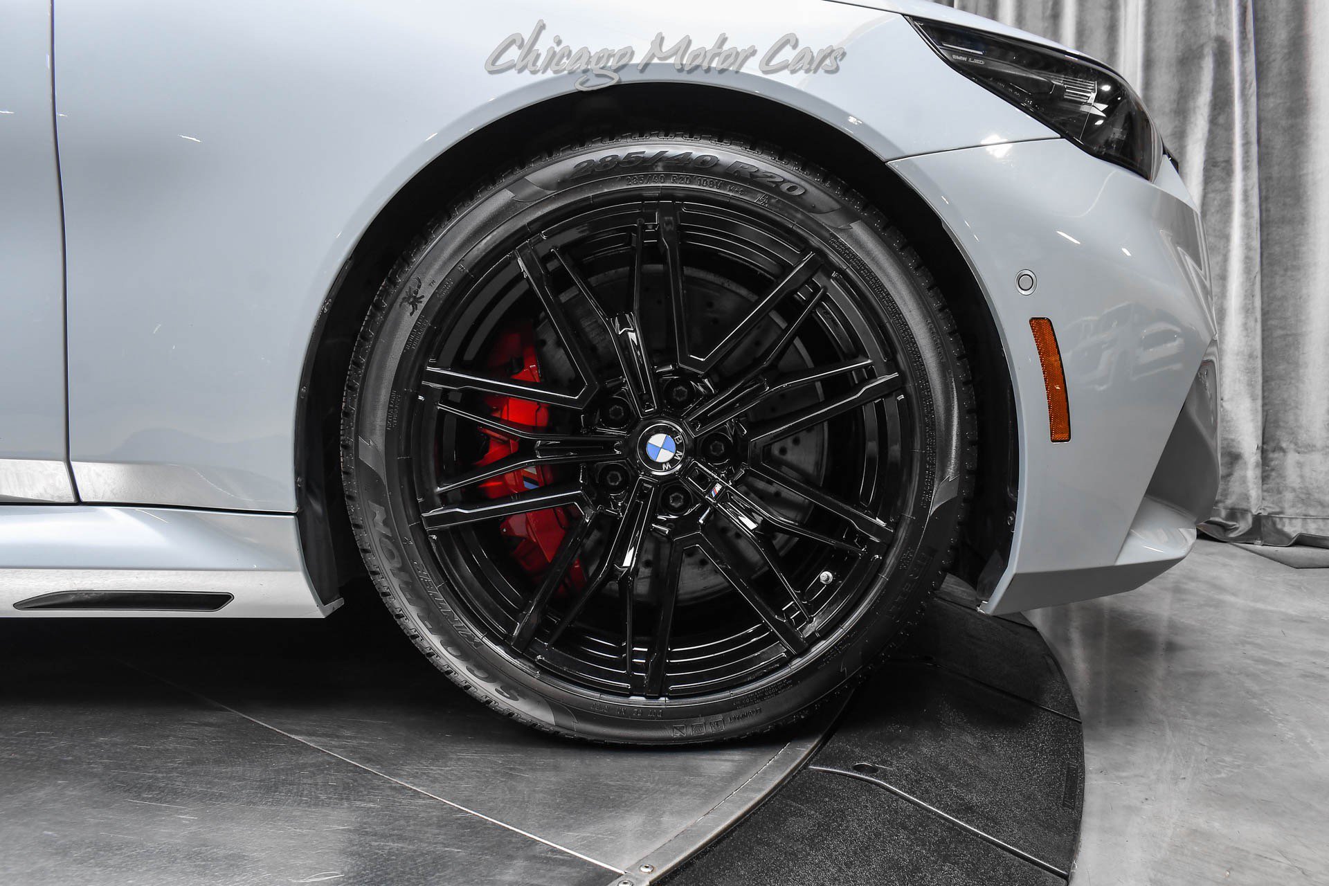 Used 2025 BMW M5 w/ Carbon Package AWD/4WD image 54