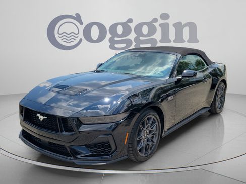 New 2026 Ford Mustang GT Premium w/ GT Performance Package RWD image 1