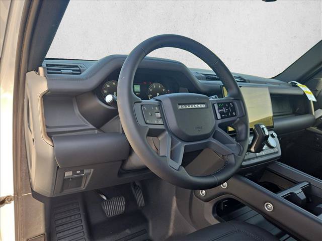 New 2026 Land Rover Defender 110 X-Dynamic SE AWD/4WD image 3