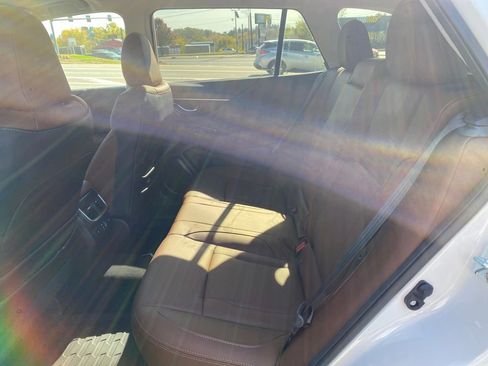 New 2025 Subaru Outback Touring image 8