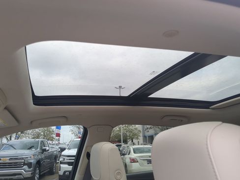 Certified 2024 Cadillac XT5 Premium Luxury image 22