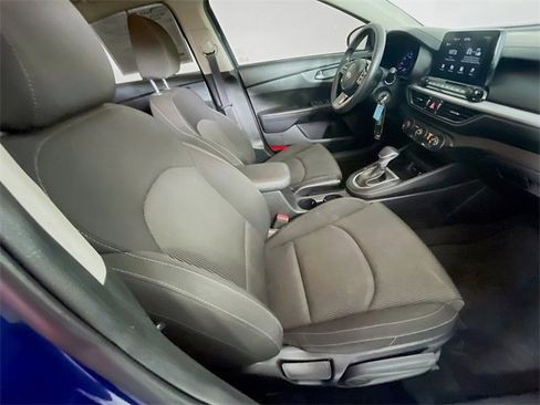 Used 2020 Kia Forte LXS image 26