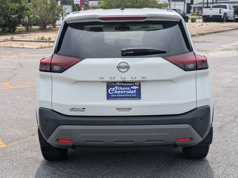 Used 2023 Nissan Rogue S FWD image 5