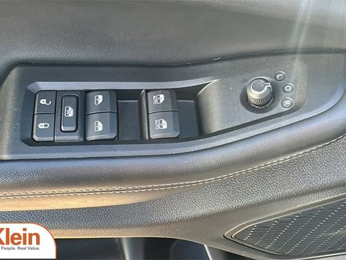 Used 2024 Jeep Grand Cherokee L Laredo w/ Luxury Tech Group I image 12