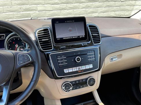 Used 2019 Mercedes-Benz GLS 450 4MATIC image 5