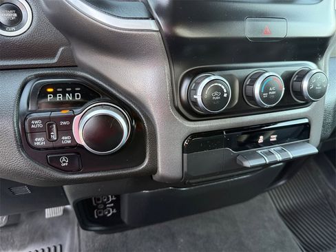 Certified 2022 RAM 1500 Big Horn image 27