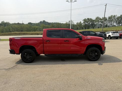 Certified 2021 Chevrolet Silverado 1500 LT Trail Boss w/ LPO, Dark Essentials Package AWD/4WD image 7