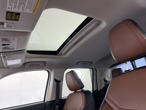 Used 2022 Ford Maverick Lariat w/ Lariat Luxury Package FWD image 20