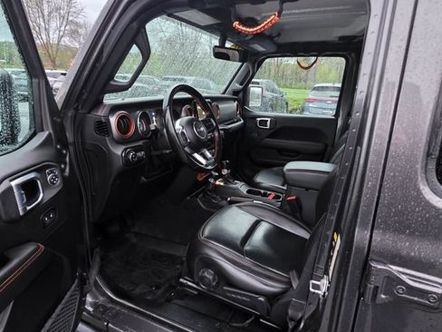 Used 2021 Jeep Gladiator Mojave AWD/4WD image 15