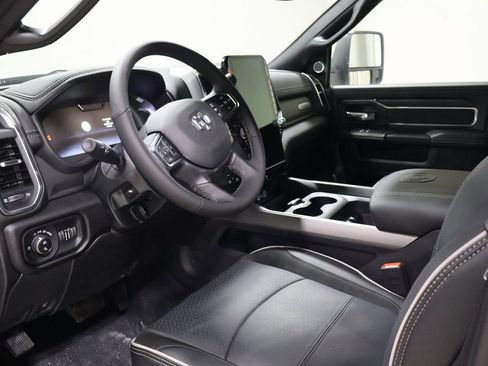 New 2025 RAM 2500 Laramie image 23