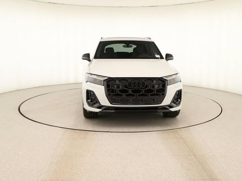 New 2026 Audi SQ7 Premium Plus AWD/4WD image 11